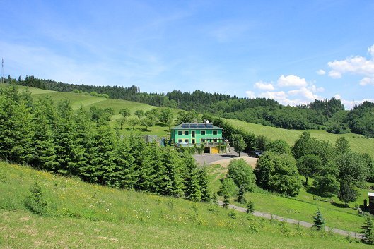 R021zq.jpg